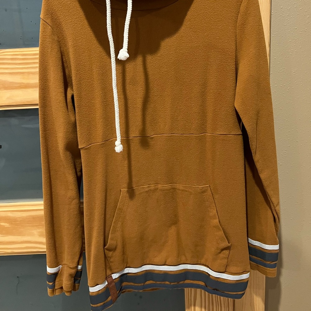 Boutique light weight sweatshirt Women Size large